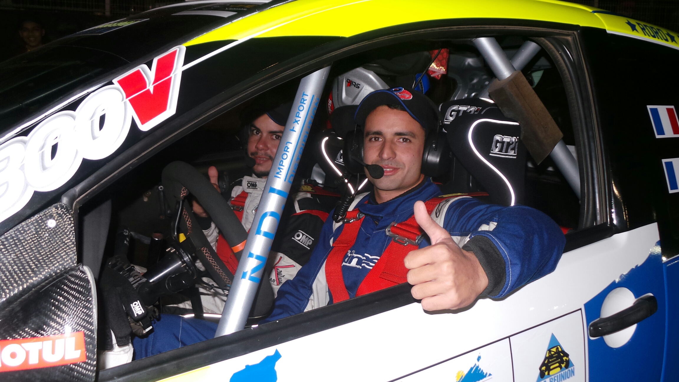 [PHOTOS] Pilotes et bolides prêts pour le dernier jour de course