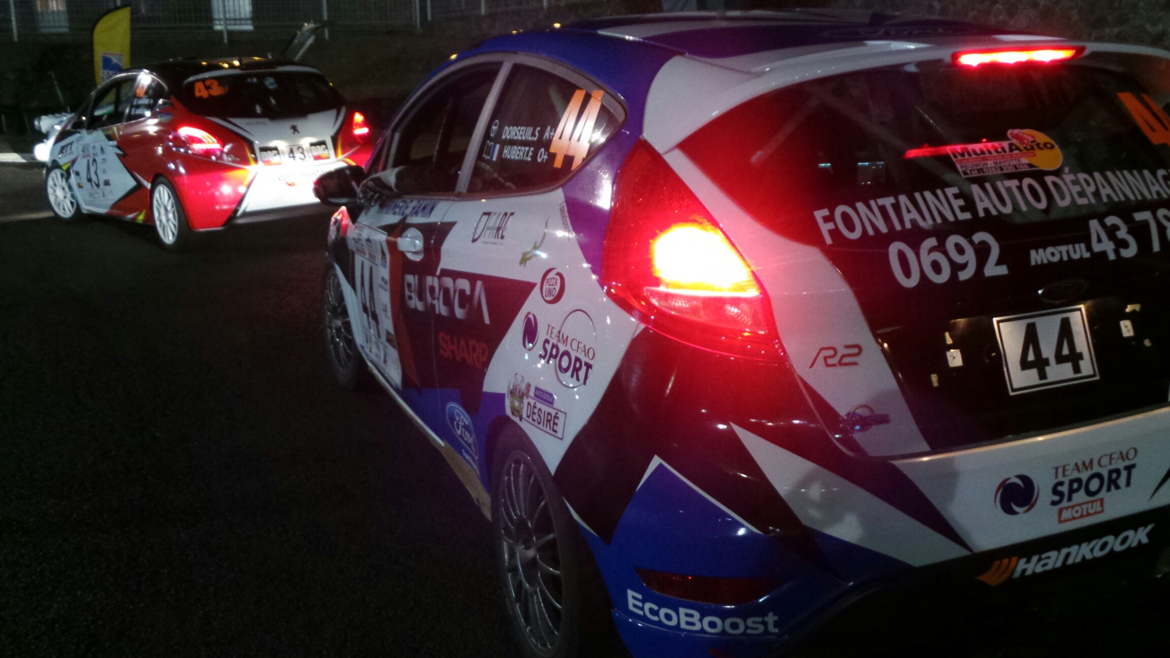 [PHOTOS] Pilotes et bolides prêts pour le dernier jour de course