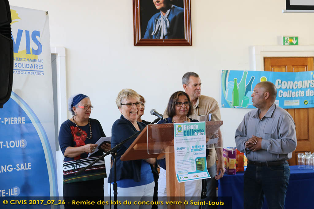 Remise des lots du concours verre de Saint-Louis