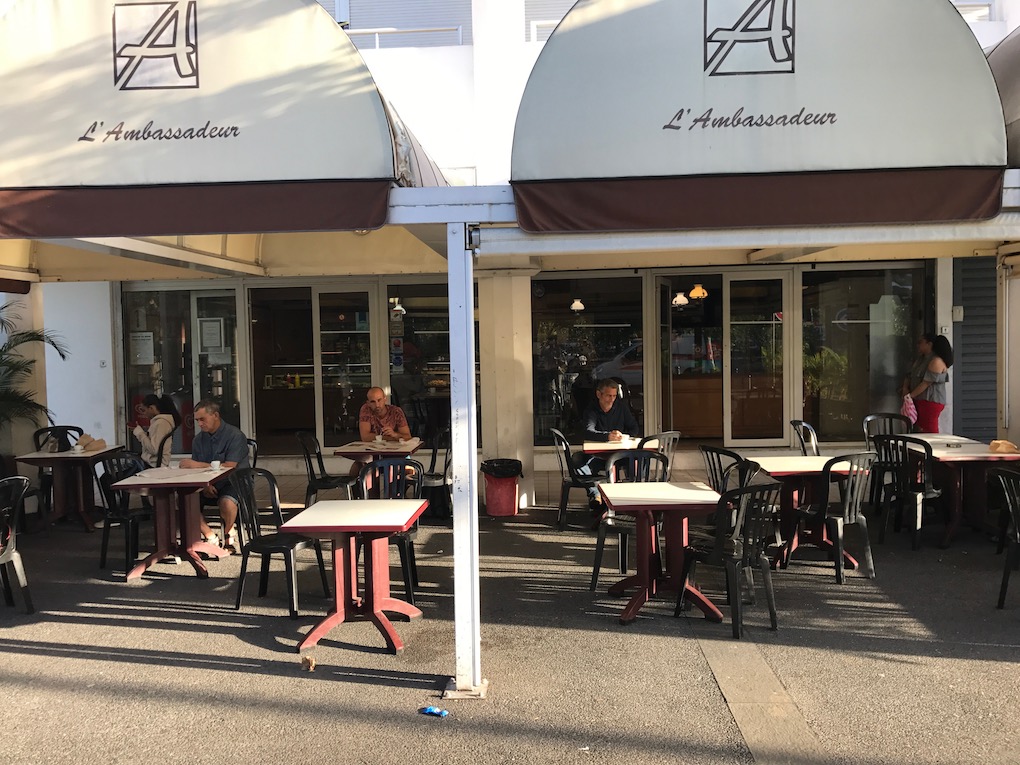 St-Paul : Les riverains du Super U sous le choc
