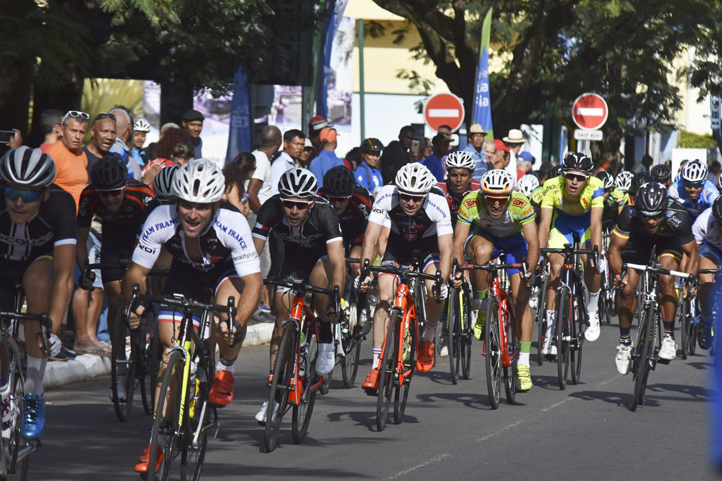 La 1ère étape du Tour cycliste en images