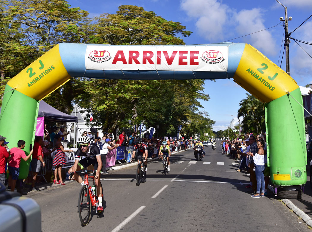 La 1ère étape du Tour cycliste en images