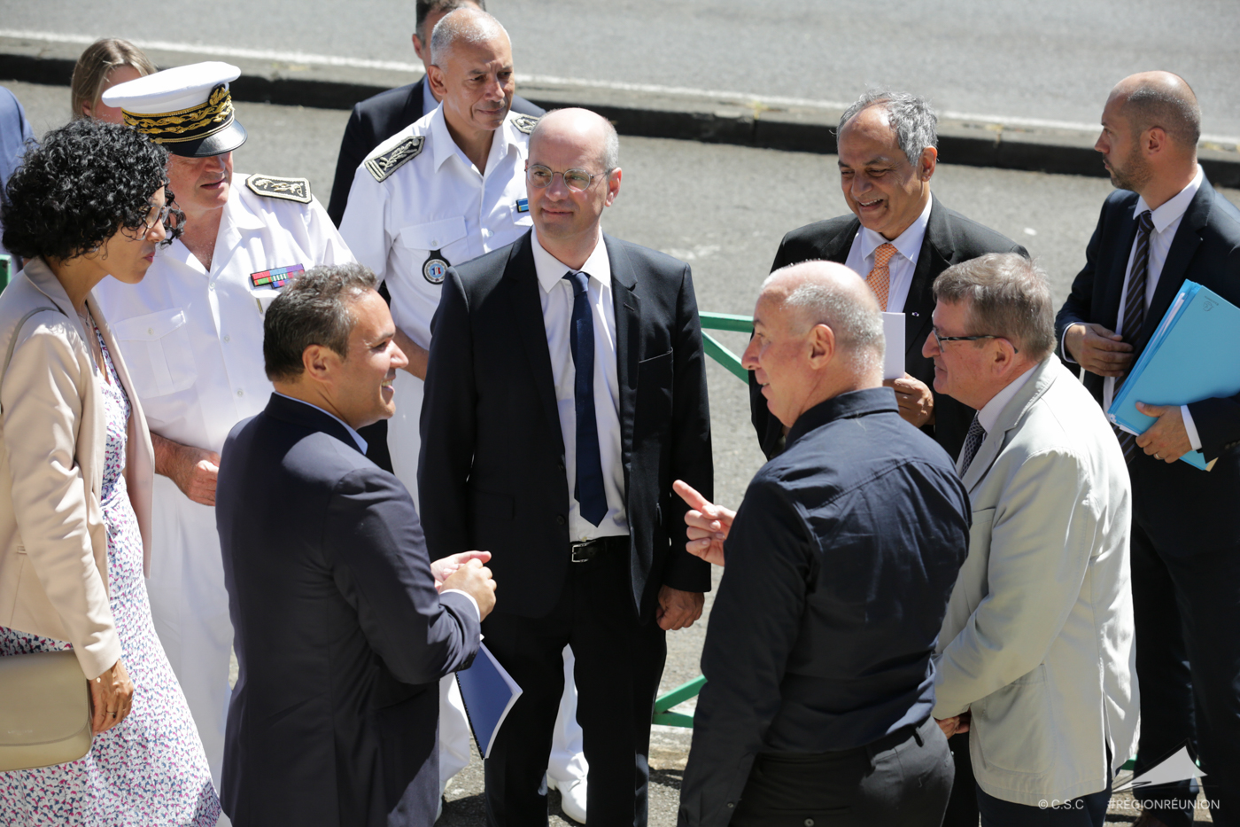 Retour en images : Visite du Lycée de Bellepierre par le Ministre de l'Éducation Nationale