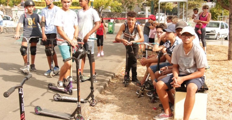 Challenge Trottinette de Plateau Caillou, barspin, no foot et backflip en folie !