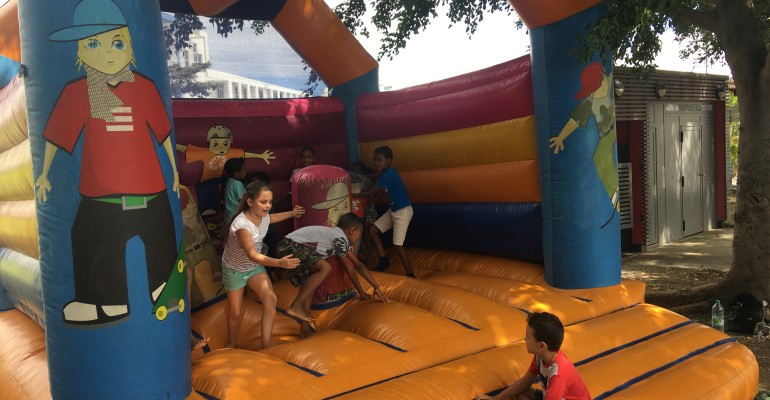 Retour en images sur le pique-nique partage à Plateau Caillou