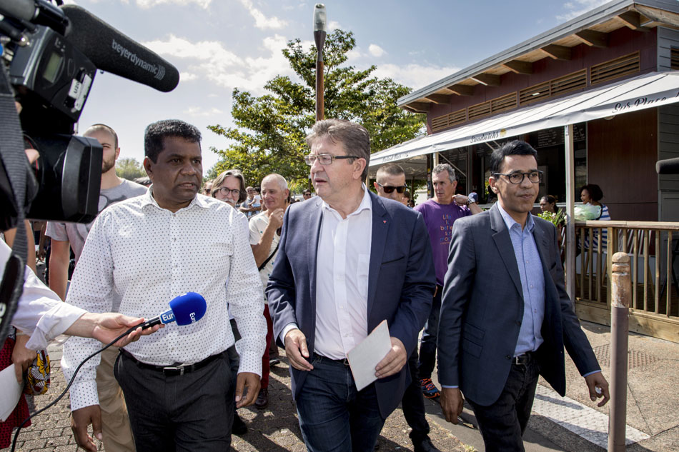 [RETOUR IMAGES] Du bon temps pour Jean-Luc Mélenchon au marché de Ste-Marie