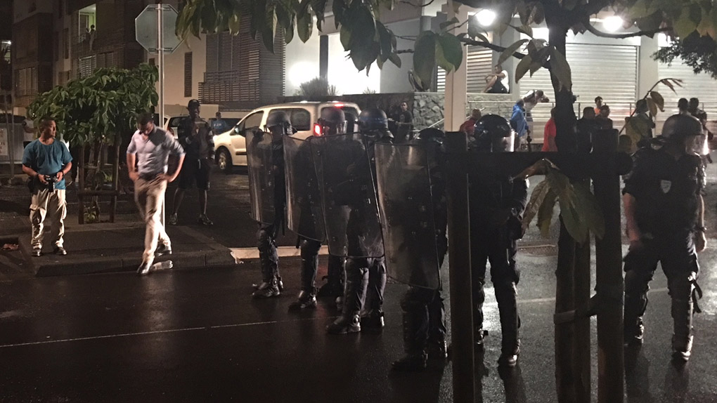 [PHOTOS] Les policiers de la CDI mobilisés aux Camélias