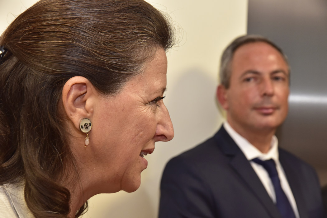 CHU Nord : Agnès Buzyn dévoile le tout nouveau bâtiment de soins critiques