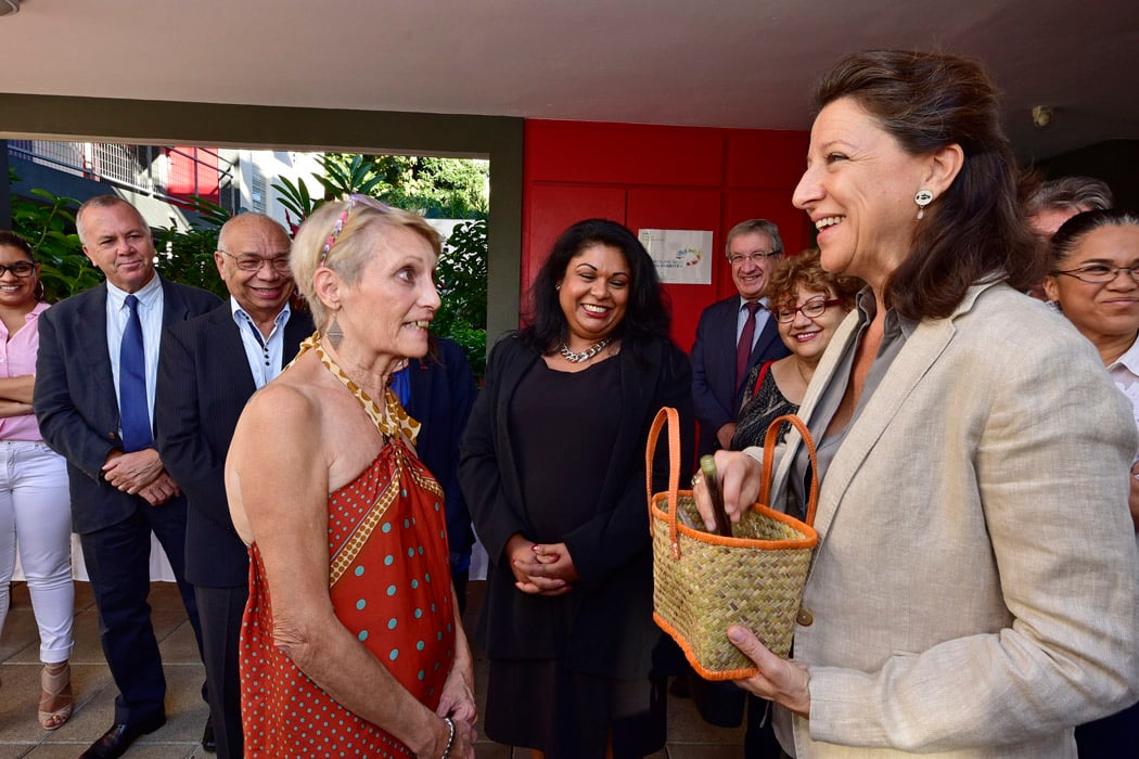 Retour en images sur la visite d'Agnès Buzyn dans une maison relais 