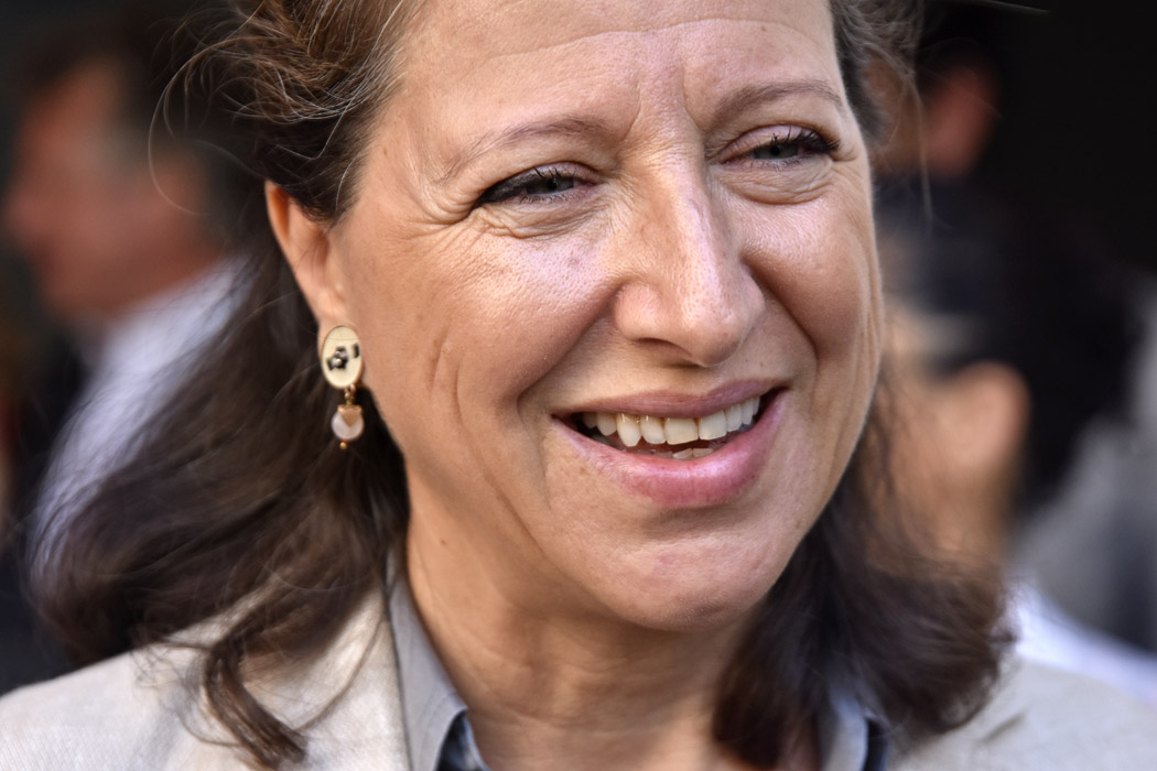 Retour en images sur la visite d'Agnès Buzyn dans une maison relais 
