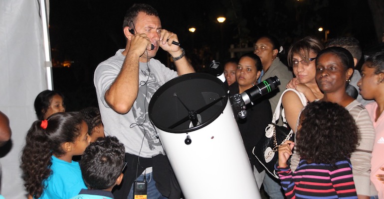 Retour en images sur la soirée d'observation des étoiles à St-Paul
