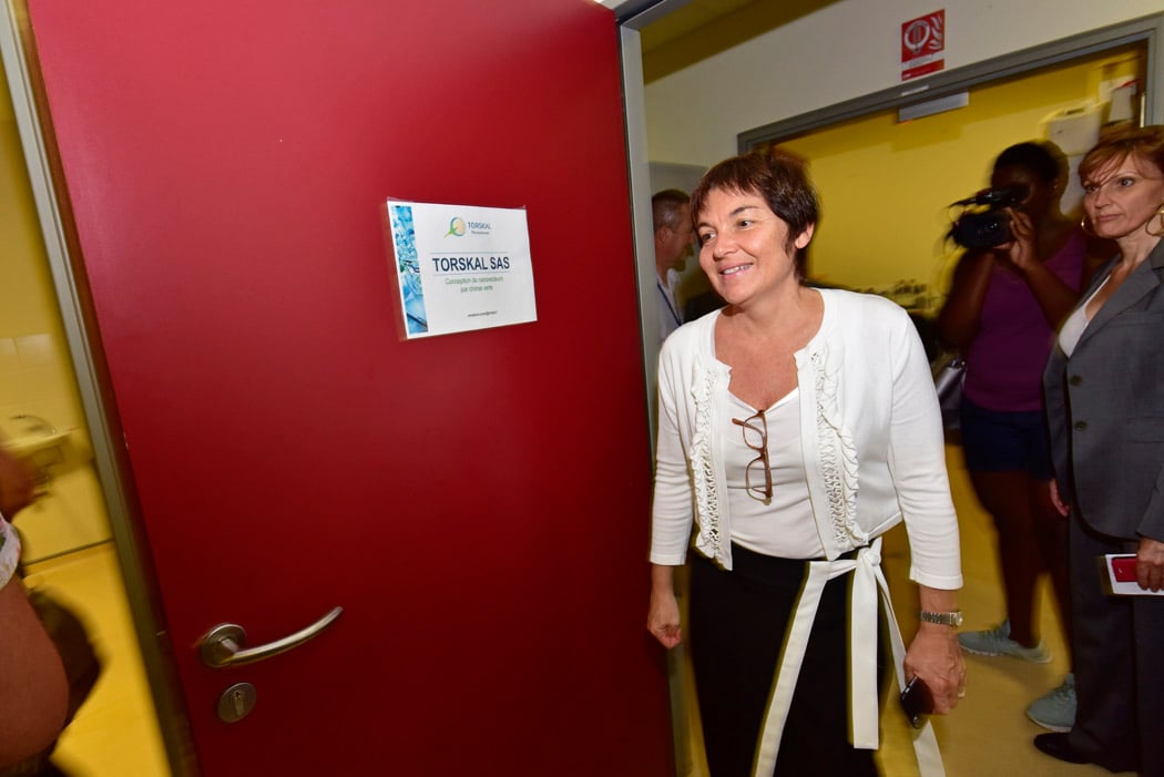 Annick Girardin salue l'excellence réunionnaise de la recherche médicale