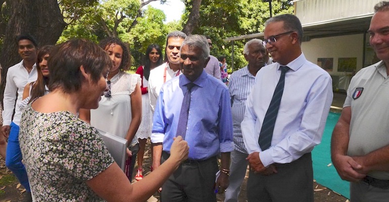 La ministre des Outre-mer découvre la réserve naturelle de l’Étang