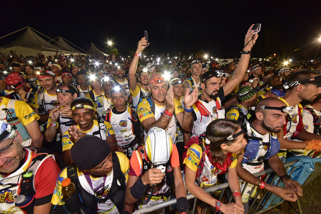 [LIVE] Le départ du Grand Raid 2017 à Saint-Pierre