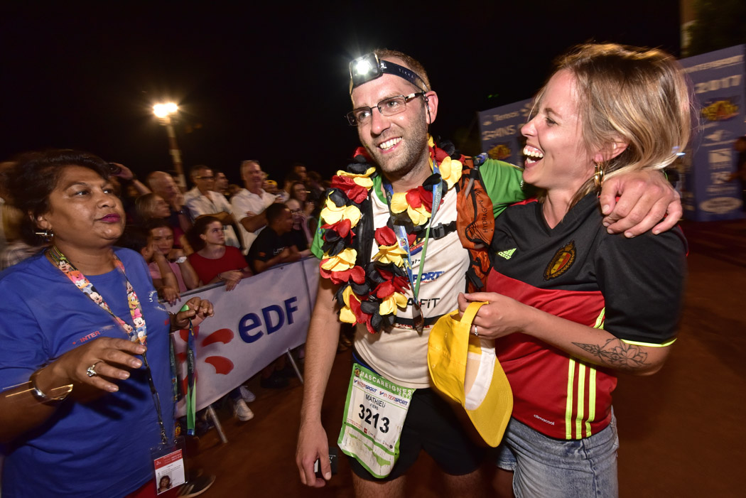 L'arrivée des derniers coureurs de la Mascareignes en images