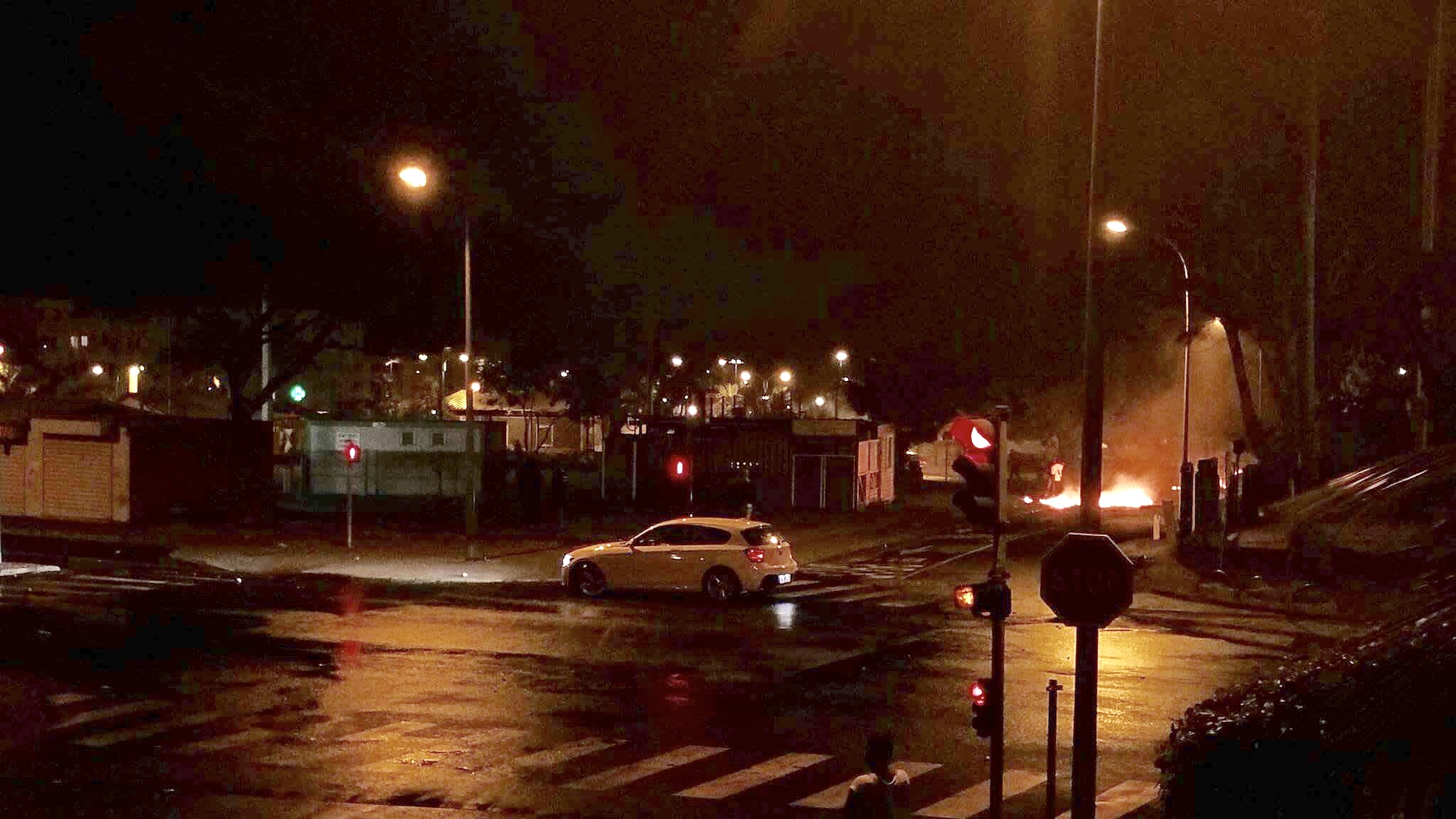 Troubles à l'ordre public et feux de poubelles au Chaudron et à Ste-Marie