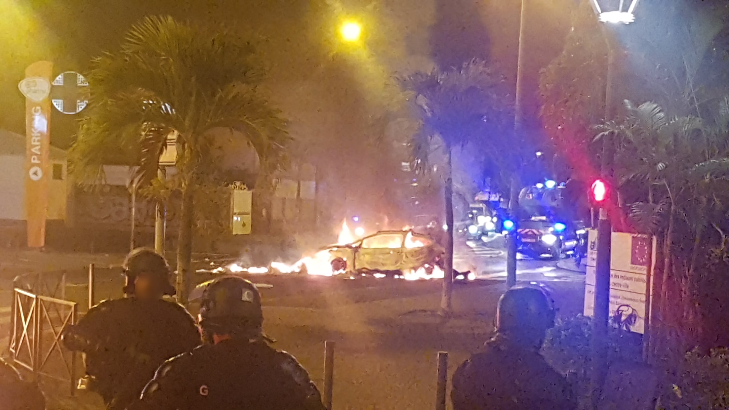 Tension maximum entre jeunes et forces de l'ordre au Port
