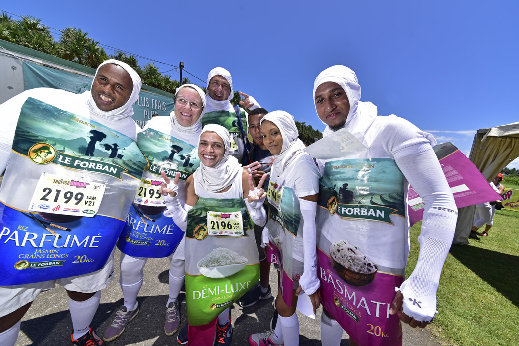 [RETOUR IMAGES] Tropica'Dingues : Plus de 2.000 dingues lâchés au Parc du Colosse !