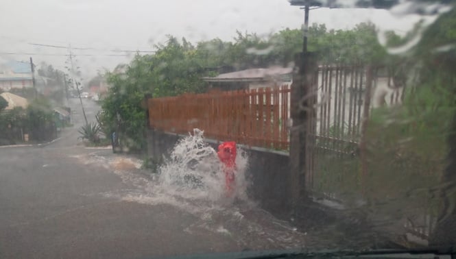 [VIDÉO/PHOTOS] Quand la météo fait des siennes