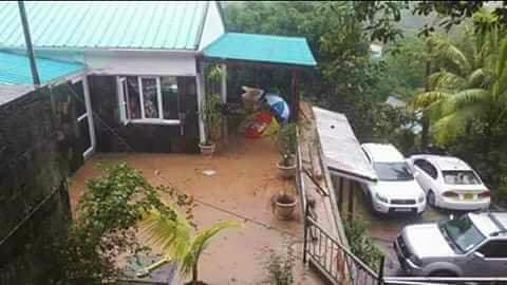 [Photos] Berguitta: Rodrigues toujours en alerte vents forts et forte houle