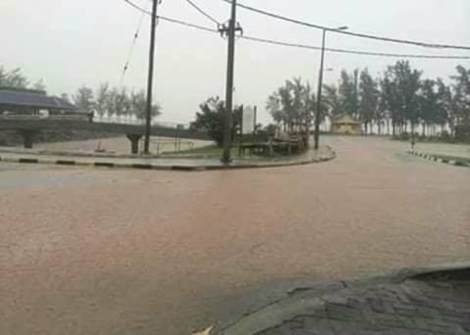 [Photos] Berguitta: Rodrigues toujours en alerte vents forts et forte houle