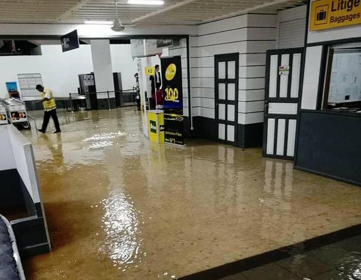 Madagascar: L'aéroport de Tananarive sous l'eau