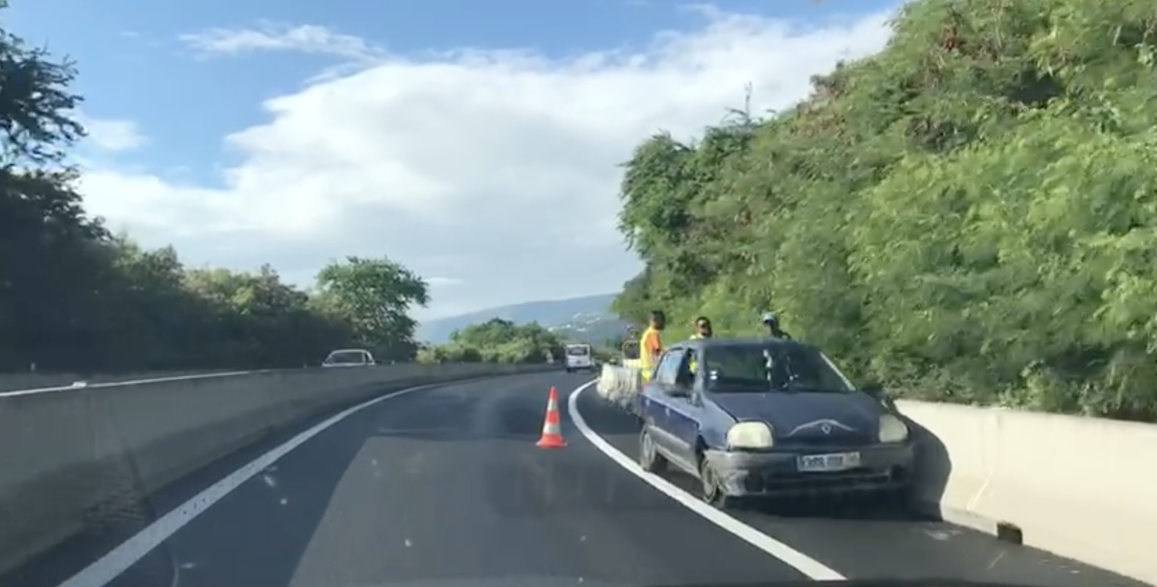 Perte de contrôle en sortie de route du littoral