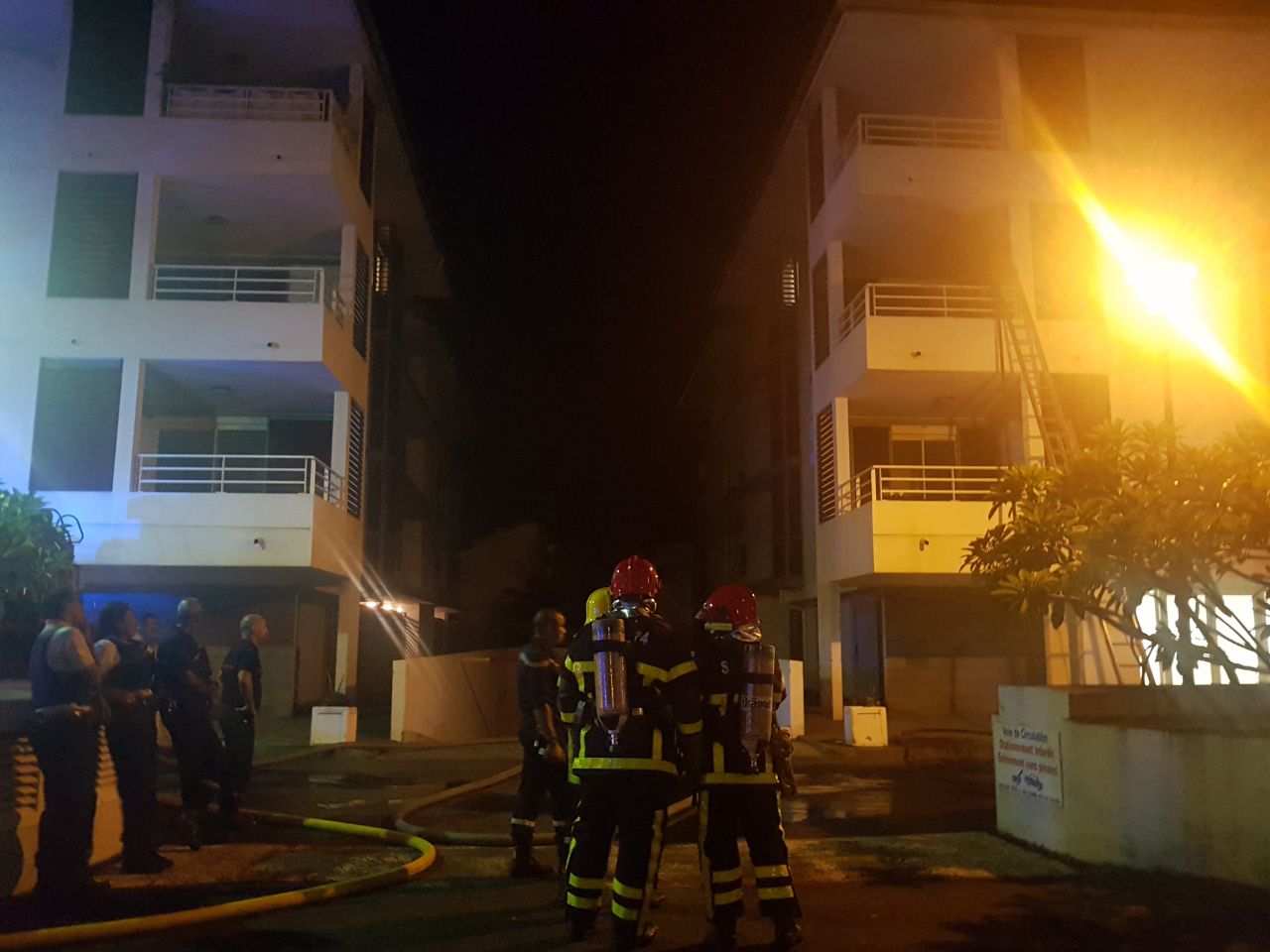 Un appartement prend feu dans le Bas de la Rivière