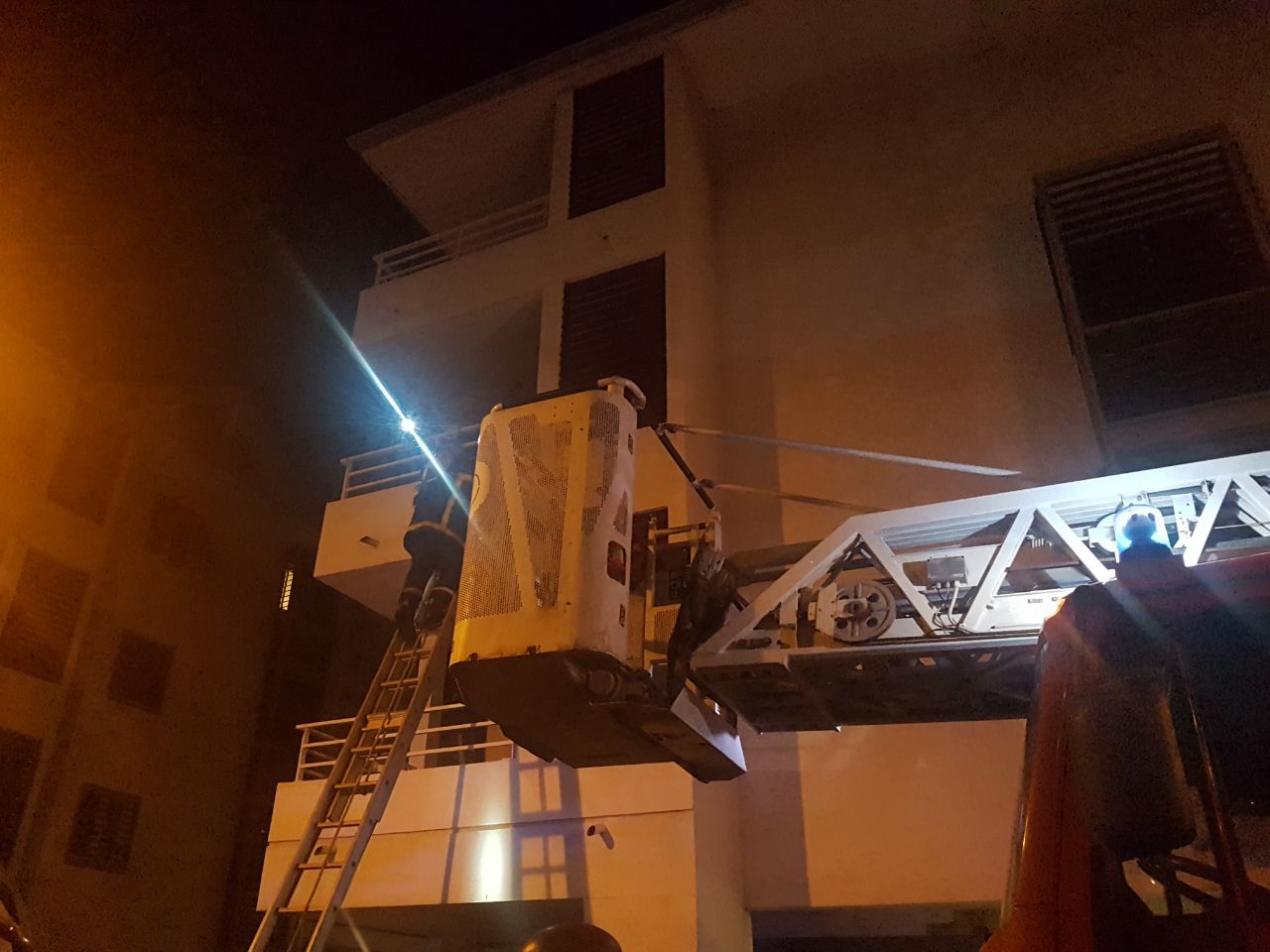 Un appartement prend feu dans le Bas de la Rivière