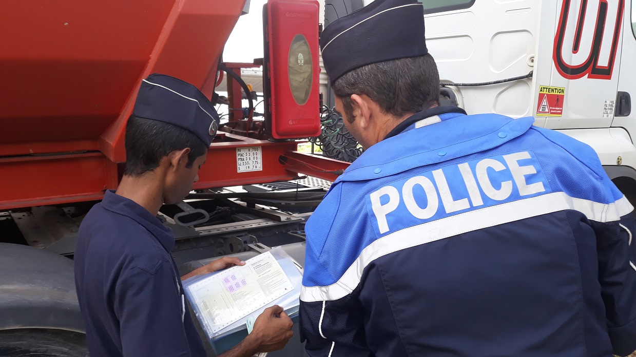 Les poids-lourds visés par des contrôles sur la Route du Littoral