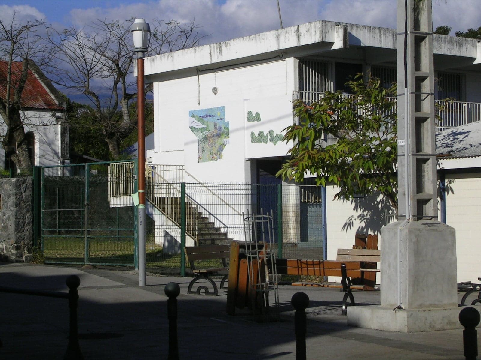 Marasme à l'école JP Sartre de la Ravine des Cabris