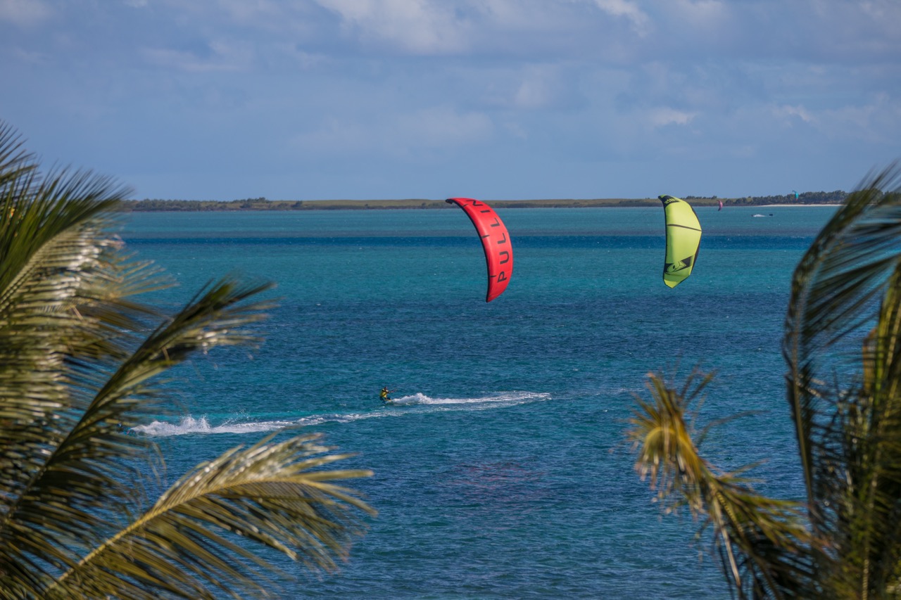 Rodrigues fait la fête au kite surf
