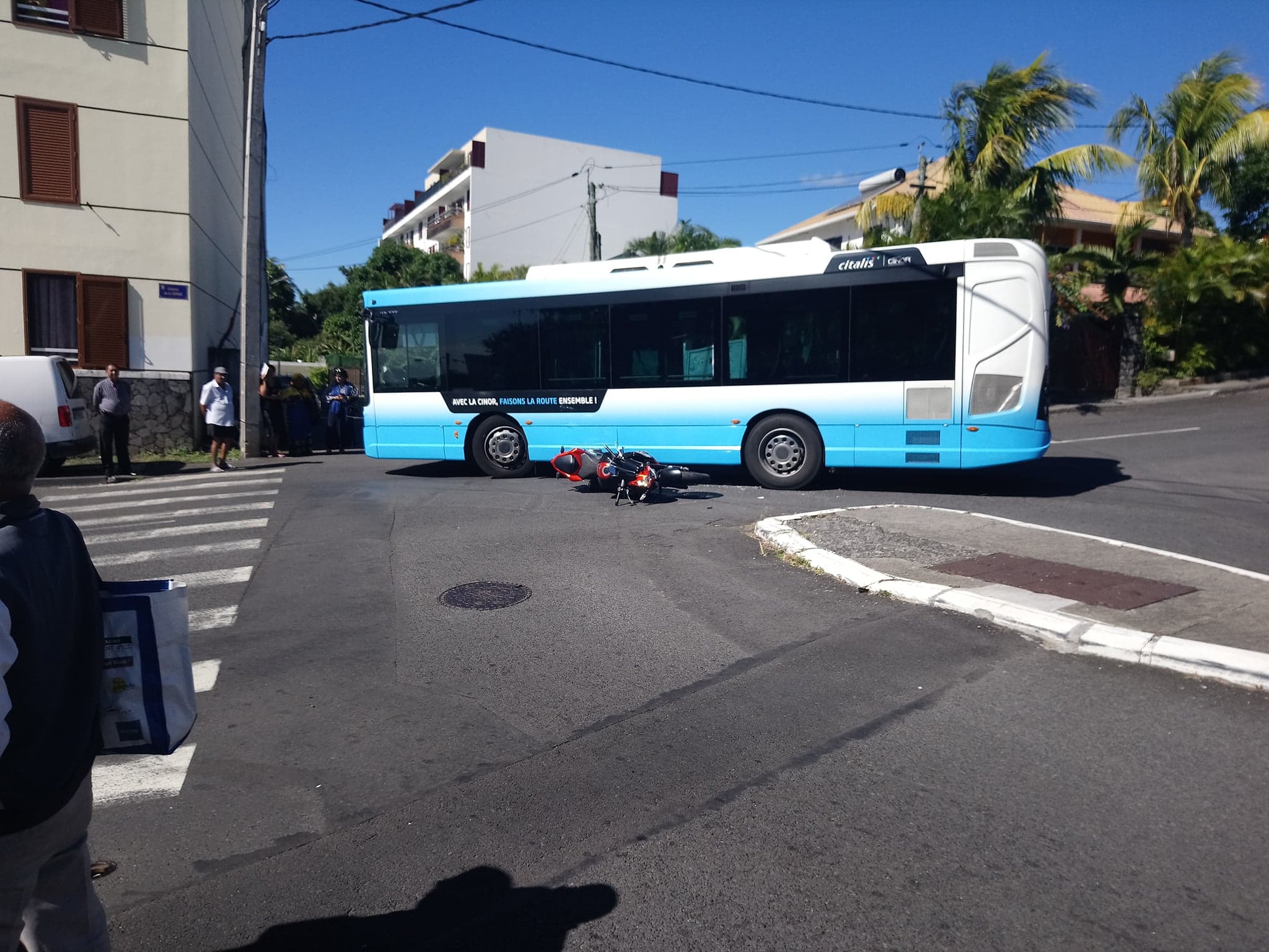 Accident moto contre bus à Montgaillard