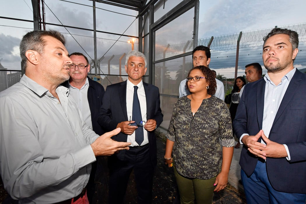 Déplacement mouvementé pour Hervé Morin hier après-midi