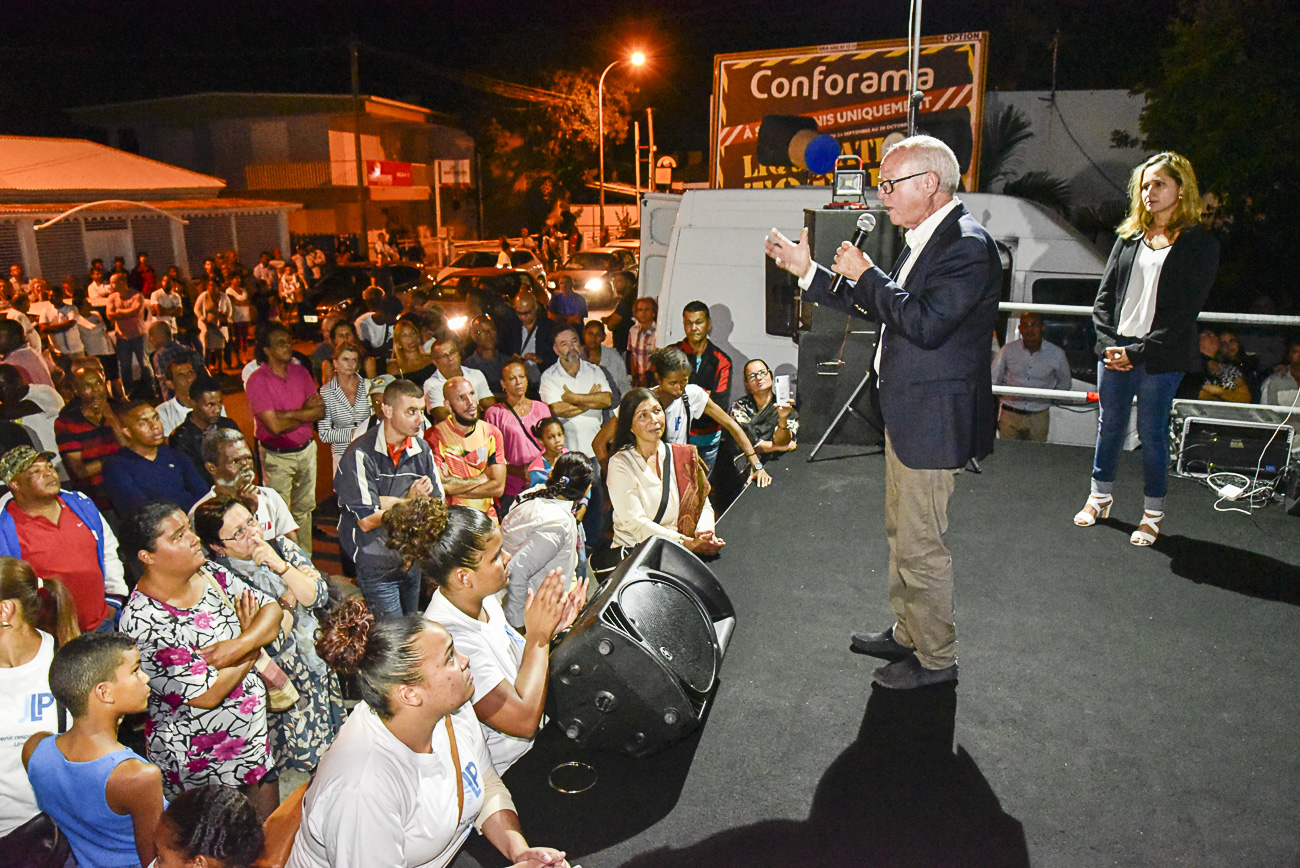 Grosse ferveur populaire pour le meeting de fin de campagne de Jean-Luc Poudroux