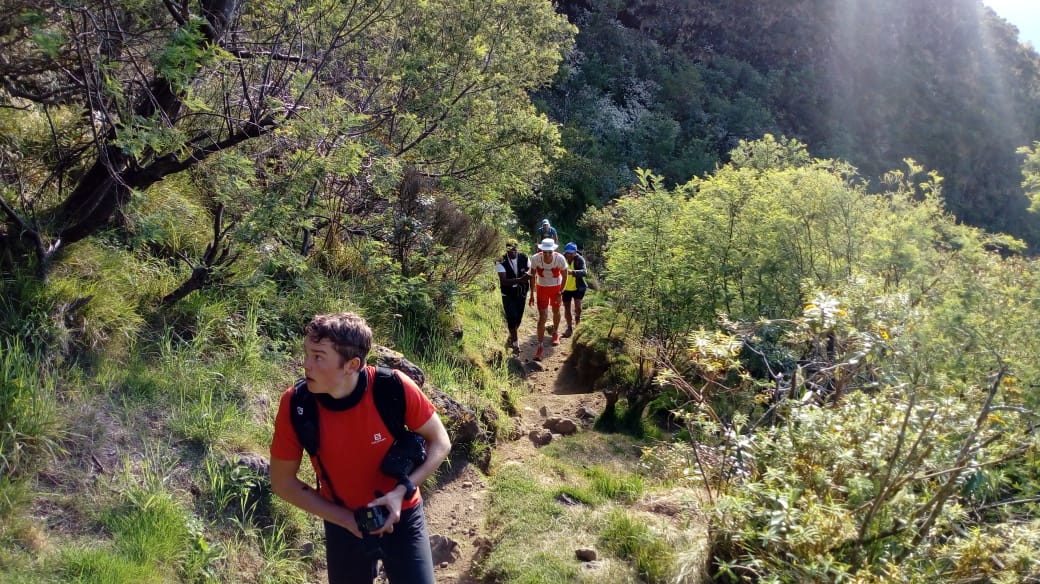 François D'Haene et Maxime Cazajou ne se quittent pas dans le col du Taïbit