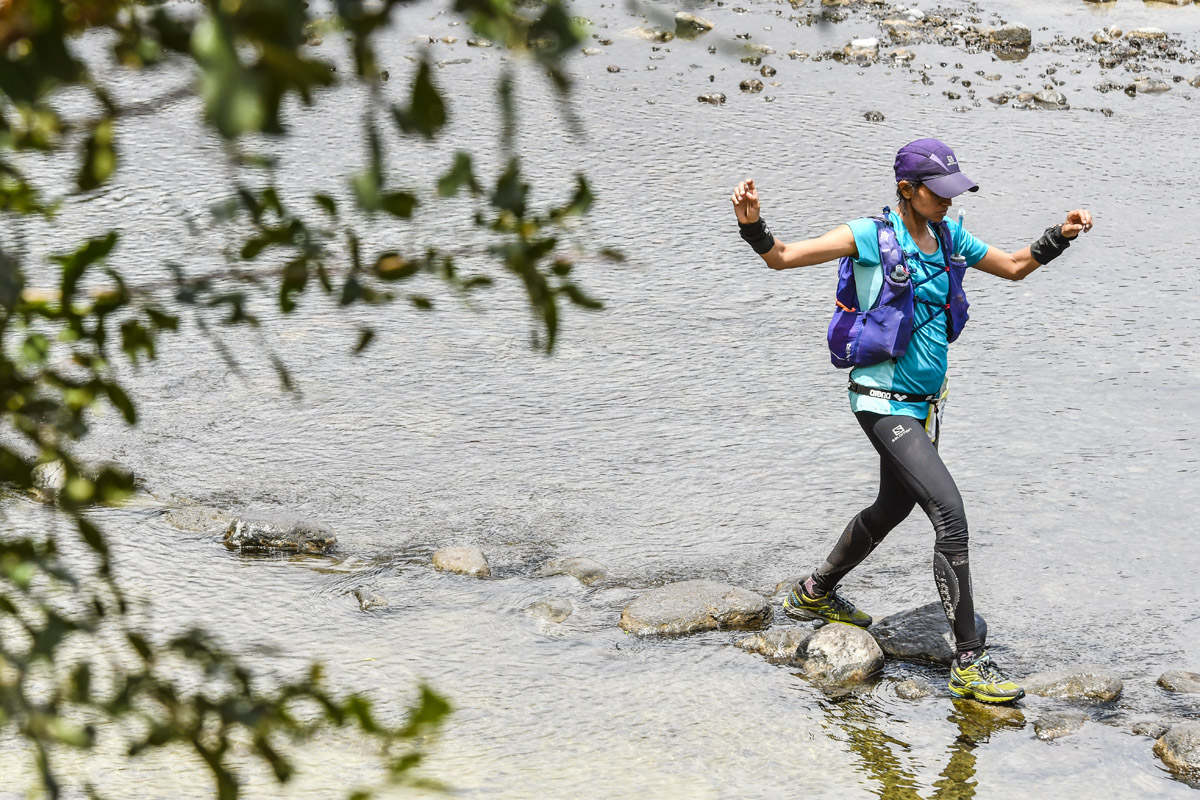 ? En images: Les raideurs traversent la Rivière des Galets
