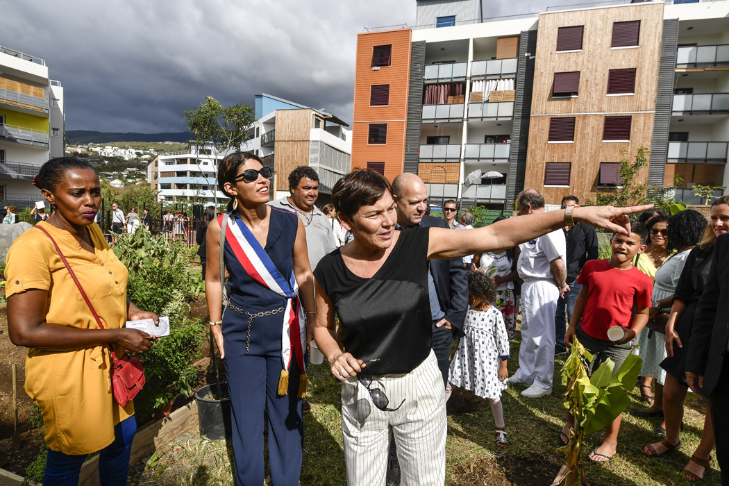  Annick Girardin découvre l’Eco-quartier du coeur de ville de La Possession