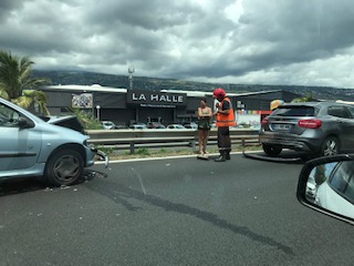 Accident sur la 4 voies de St-Paul