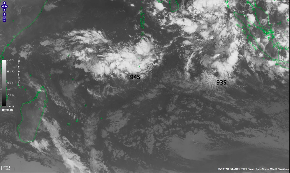 Démarrage de la saison cyclonique: Deux zones sous surveillance dans l'océan Indien