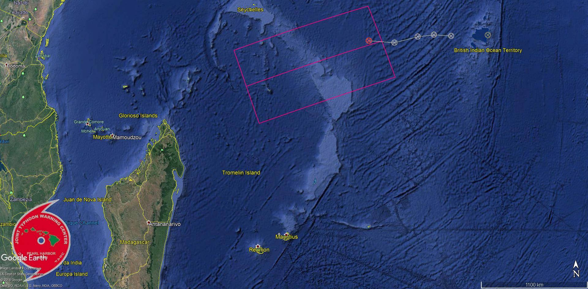 La zone perturbée 94S à 1780 km de La Réunion