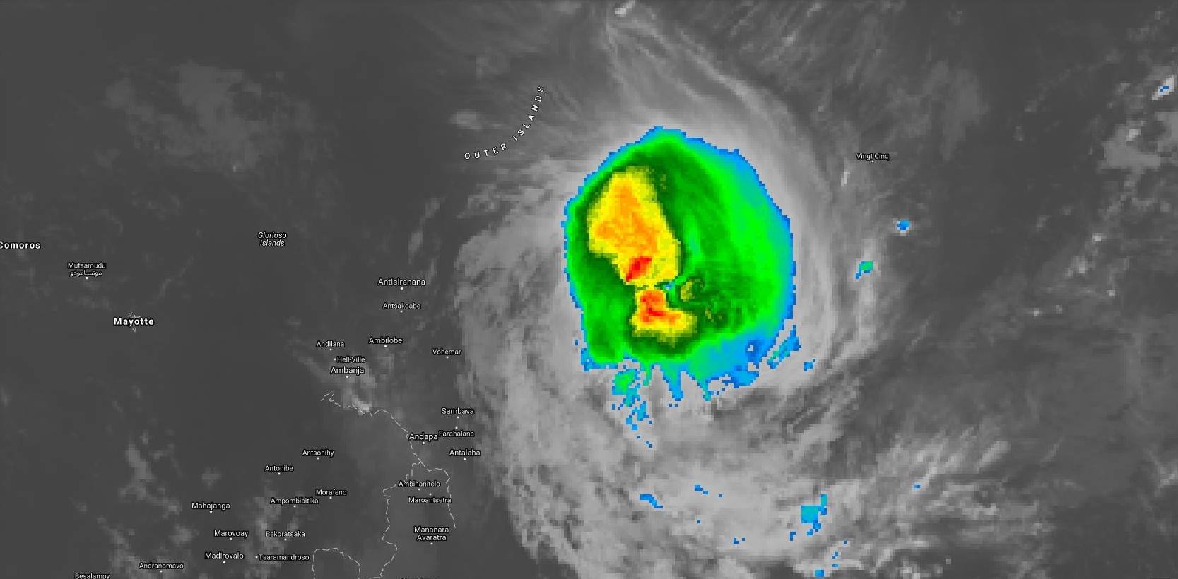 Météo JTWC : Comme prévu, Alcide commence à s'essoufler