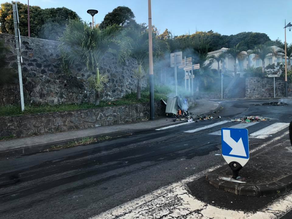 St-Denis se réveille avec la gueule de bois