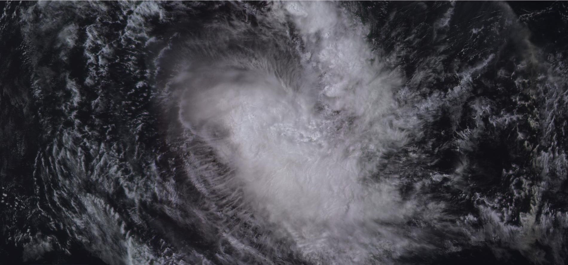 (JTWC) Un lundi au soleil et point sur la forte tempête tropicale BOUCHRA