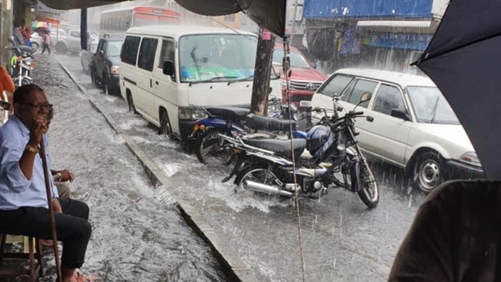 ??Maurice : D'importantes inondations après les fortes pluies