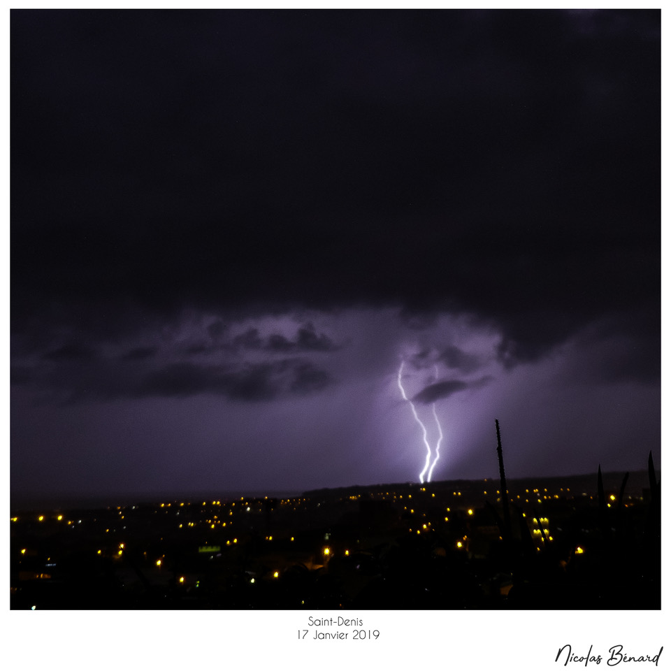 ? D'impressionnantes photos de l'épisode orageux de ce mercredi soir