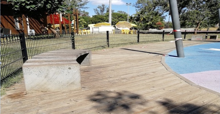 L’aire de jeux du front de mer fait peau neuve