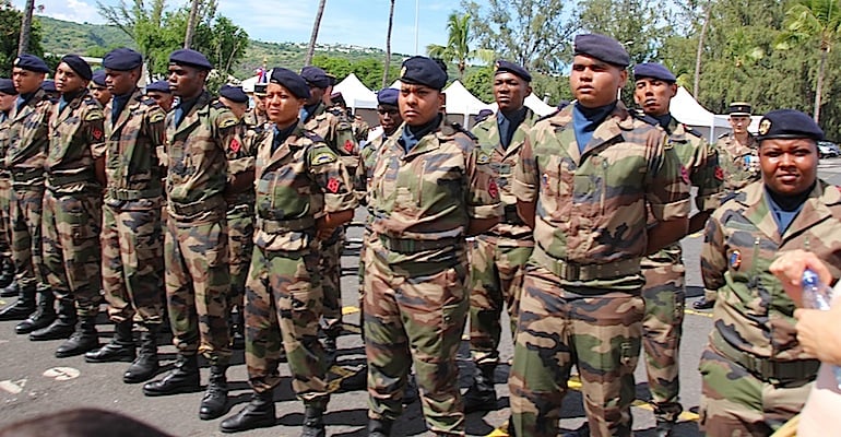 121 jeunes Réunionnais intègrent le régiment