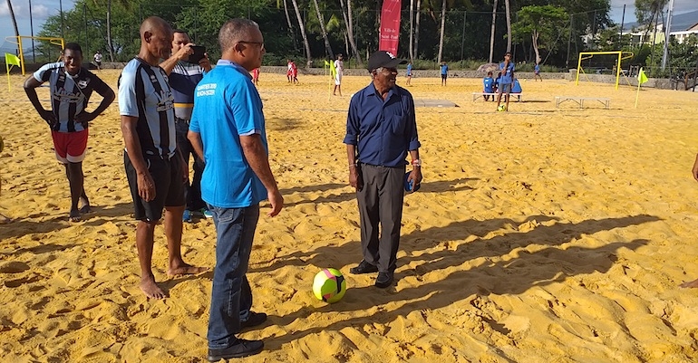 Encore un succès pour le beach soccer