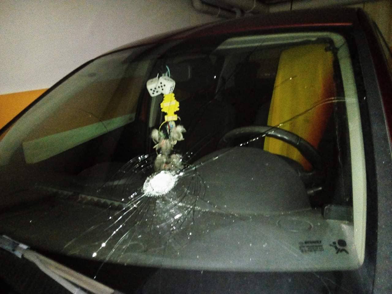 ? Cette automobiliste passe près de la catastrophe sur la Route du Littoral